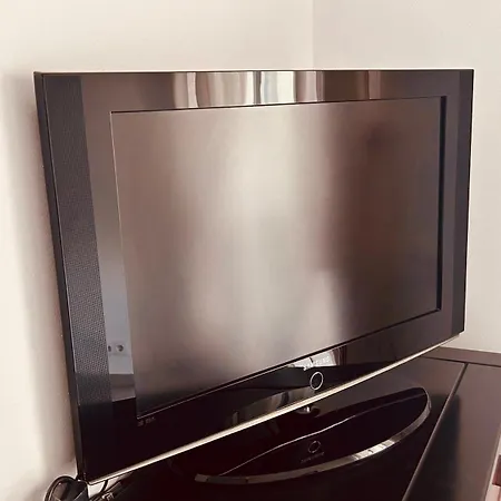 Marina View In Town Center Sea View Apartman *